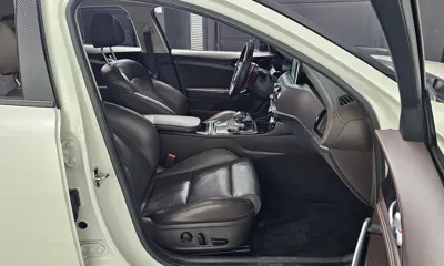 Kia Stinger 2018, 131732 км, за 11166.17 USD - фото 12