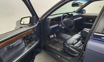 Lincoln Continental 1994, 168224 км, за 3612.72 USD - фото 10