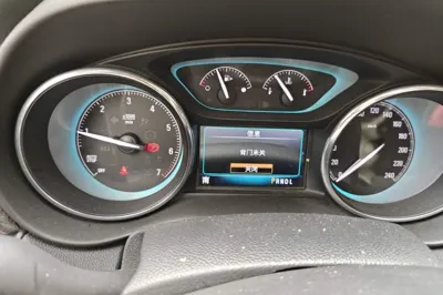 Buick Envision 2017, 125399 км, за 5475 USD - фото 11