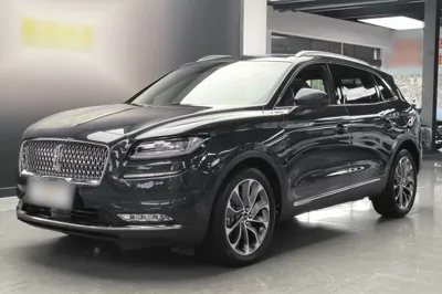 Lincoln Nautilus · 2021 год