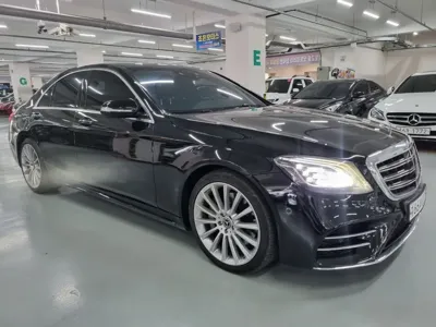 Mercedes-Benz S-Class · 2018 год