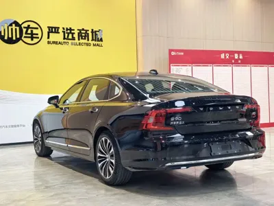 Volvo S90 2024, 26300 км, за 26338.51 USD