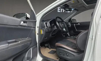 Kia Sportage 2018, 83748 км, за 9946.67 USD - фото 26