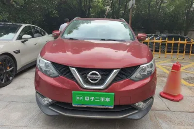 Nissan Qashqai 2017, 82500 км, за 8216 USD
