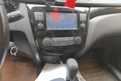Nissan Qashqai 2017, 82500 км, за 8216 USD - фото 12
