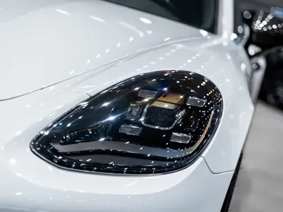 Porsche Panamera 2019, 68000 км, за 78986.11 USD