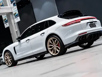 Porsche Panamera 2019, 68000 км, за 78986.11 USD
