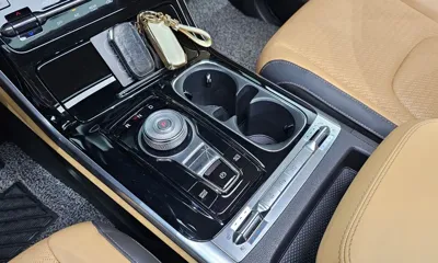 Kia Canival 2023, 67642 км, за 19177.01 USD - фото 9