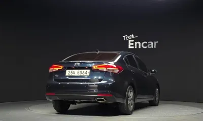 Kia K3 2018, 75454 км, за 5880.41 USD