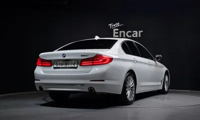 BMW 5-Series 2019, 50044 км, за 16783.78 USD