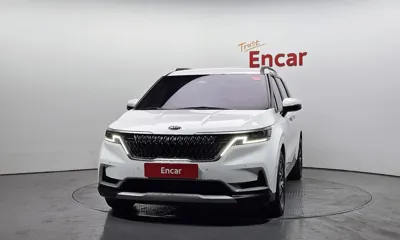 Kia Canival 2021, 106323 км, за 13456.74 USD
