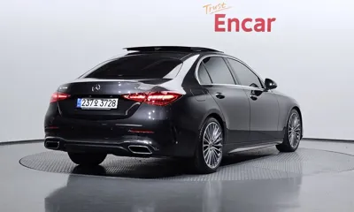 Mercedes-Benz C-Class 2023, 15071 км, за 32956.72 USD