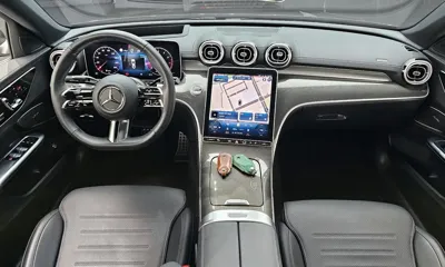 Mercedes-Benz C-Class 2023, 15071 км, за 32956.72 USD - фото 7