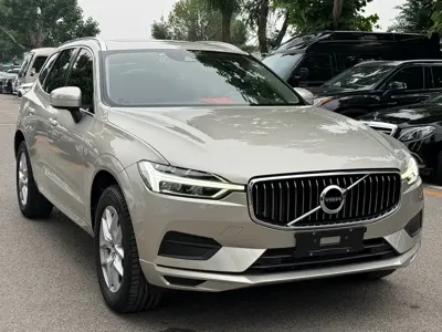 Volvo XC60 2018, 25000 км, за 17039.1 USD