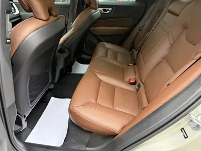 Volvo XC60 2018, 25000 км, за 17039.1 USD - фото 8
