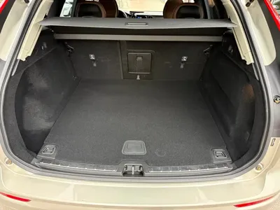 Volvo XC60 2018, 25000 км, за 17039.1 USD - фото 14