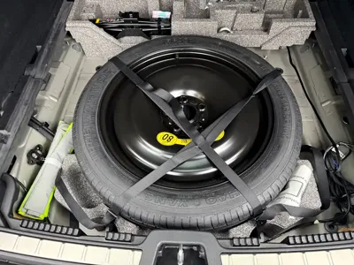 Volvo XC60 2018, 25000 км, за 17039.1 USD - фото 15
