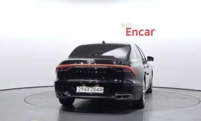 Hyundai Grandeur 2020, 86882 км, за 15547.76 USD