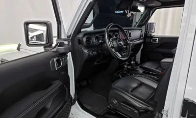 Jeep Wrangler 2019, 74836 км, за 24944.2 USD - фото 10