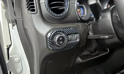 Jeep Wrangler 2019, 74836 км, за 24944.2 USD - фото 16