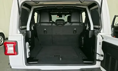 Jeep Wrangler 2019, 74836 км, за 24944.2 USD - фото 20