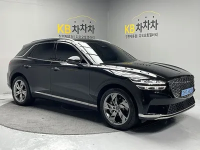 Genesis GV70 · 2022 год
