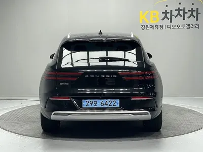 Genesis GV70 2022, 42795 км, за 36694.24 USD