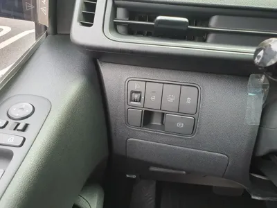 Hyundai Staria 2025, 1694 км, за 19095.44 USD - фото 14