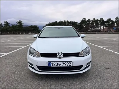 Volkswagen Golf 2014, 99222 км, за 5579.62 USD