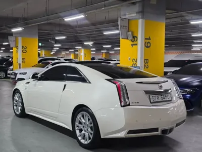 Cadillac CTS 2011, 116500 км, за 4492.9 USD