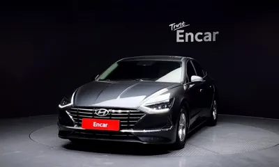 Hyundai Sonata 2020, 125437 км, за 7730.43 USD