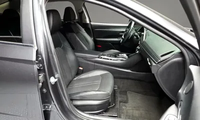 Hyundai Sonata 2020, 125437 км, за 7730.43 USD - фото 11