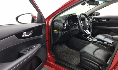 Kia K3 2020, 63363 км, за 9111.2 USD - фото 10