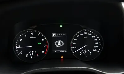 Hyundai Avante 2018, 66437 км, за 7748.34 USD - фото 8