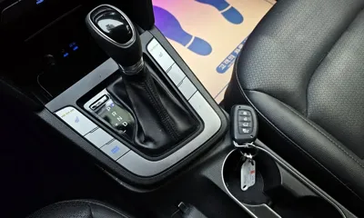 Hyundai Avante 2018, 66437 км, за 7748.34 USD - фото 9