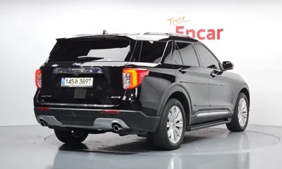 Ford Explorer 2021, 87653 км, за 15394.78 USD