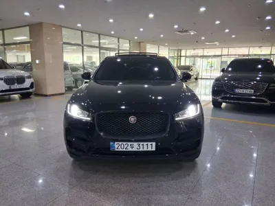 Jaguar F-Pace 2018, 143774 км, за 7155.05 USD