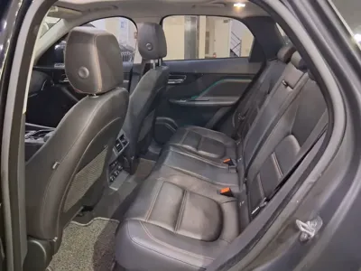Jaguar F-Pace 2018, 143774 км, за 7155.05 USD - фото 7