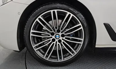 BMW 5-Series 2020, 45529 км, за 25158.92 USD