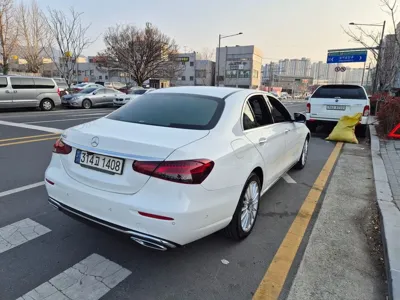 Mercedes-Benz E-Class 2021, 62058 км, за 22427.35 USD
