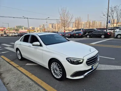 Mercedes-Benz E-Class 2021, 62058 км, за 22427.35 USD - фото 8