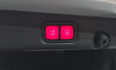 Mercedes-Benz E-Class 2018, 46548 км, за 17509.08 USD - фото 20