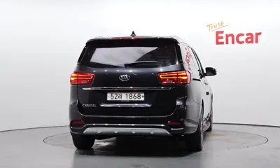 Kia Canival 2019, 125347 км, за 9441.94 USD