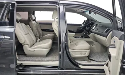 Kia Canival 2019, 125347 км, за 9441.94 USD - фото 19