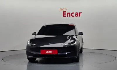 Tesla Model 3 2025, 10714 км, за 30458.19 USD