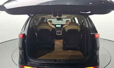 Kia Canival 2023, 38069 км, за 20217.93 USD - фото 20