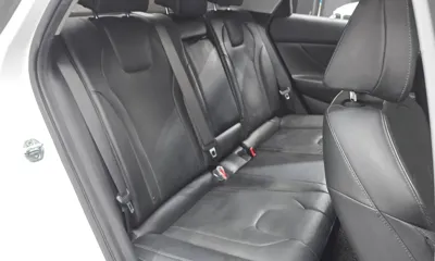 Hyundai Avante 2021, 72190 км, за 11225.63 USD - фото 12