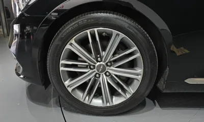 Genesis G80 2017, 158640 км, за 7882.29 USD