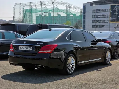 Hyundai Equus 2014, 215125 км, за 4420.46 USD