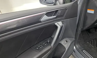 Volkswagen Tiguan 2022, 71330 км, за 41354.86 USD - фото 29